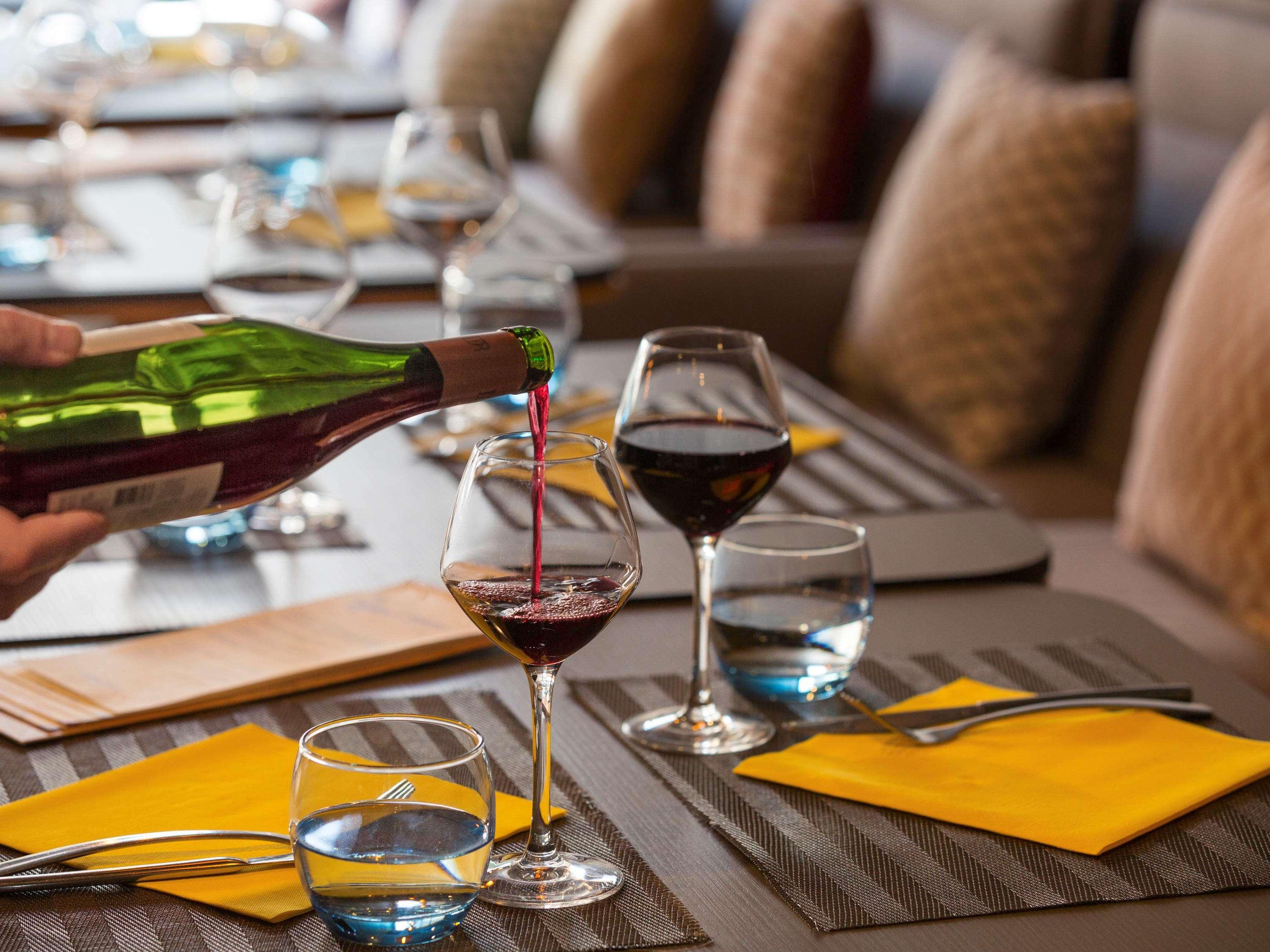 Mercure Paris Sud Les Ulis-Courtaboeuf Екстер'єр фото