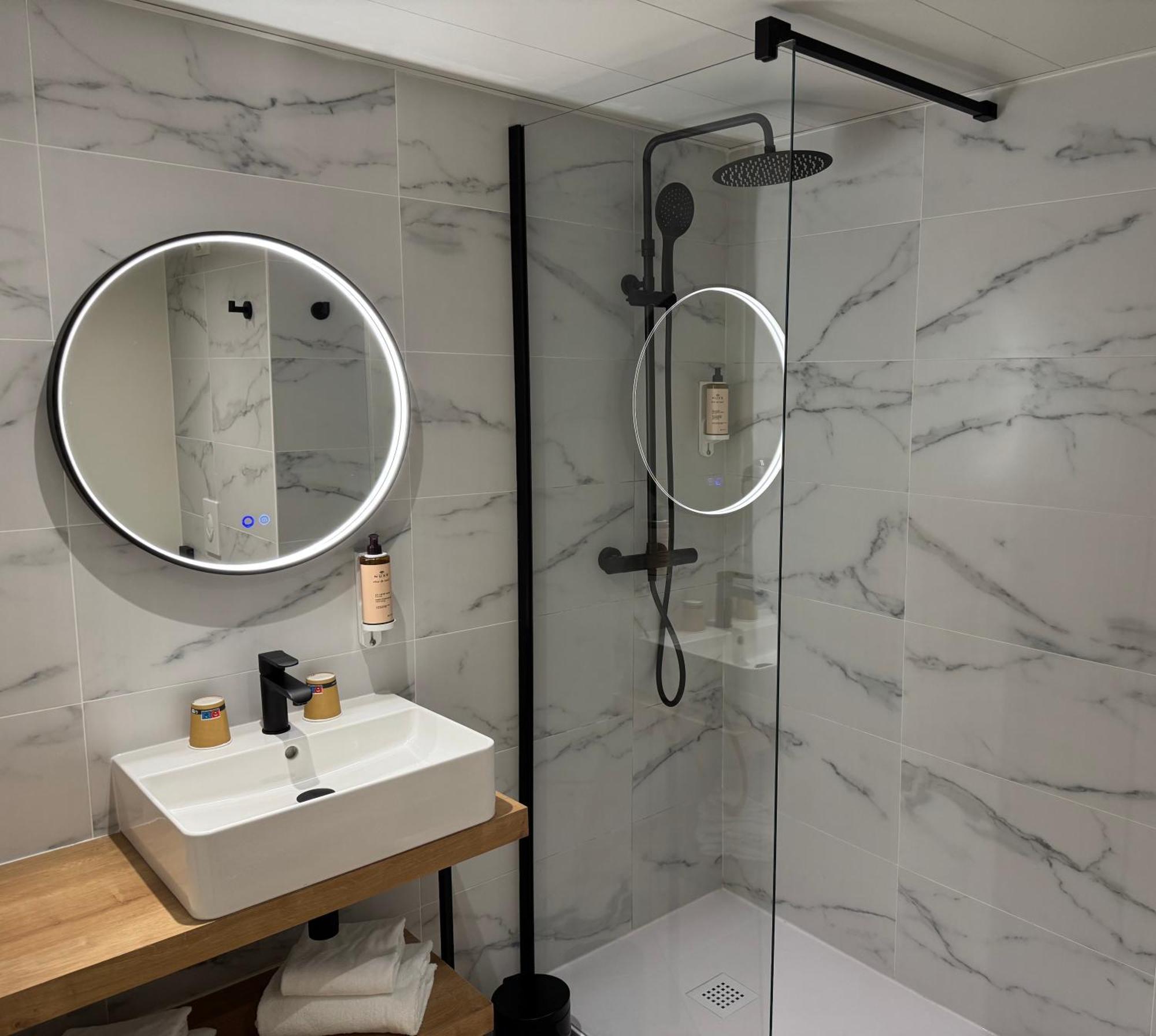 Mercure Paris Sud Les Ulis-Courtaboeuf Екстер'єр фото